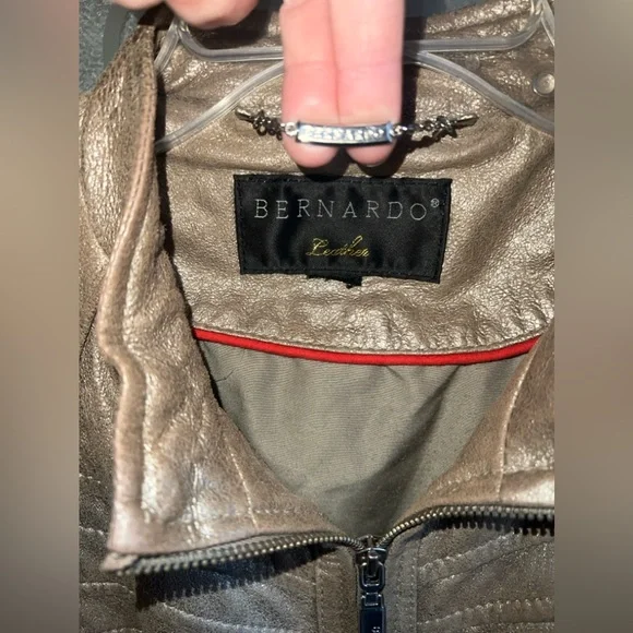 Bernardo Leather Jacket Gold Metallic Shimmer, Moto, Vintage, Retro Women’s M/L - Picture 6 of 13